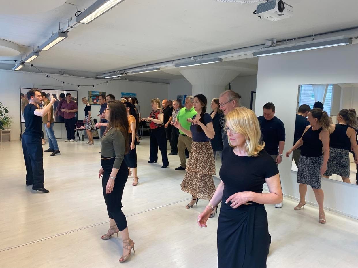 Argentine Tango classes in Helsinki, Finland