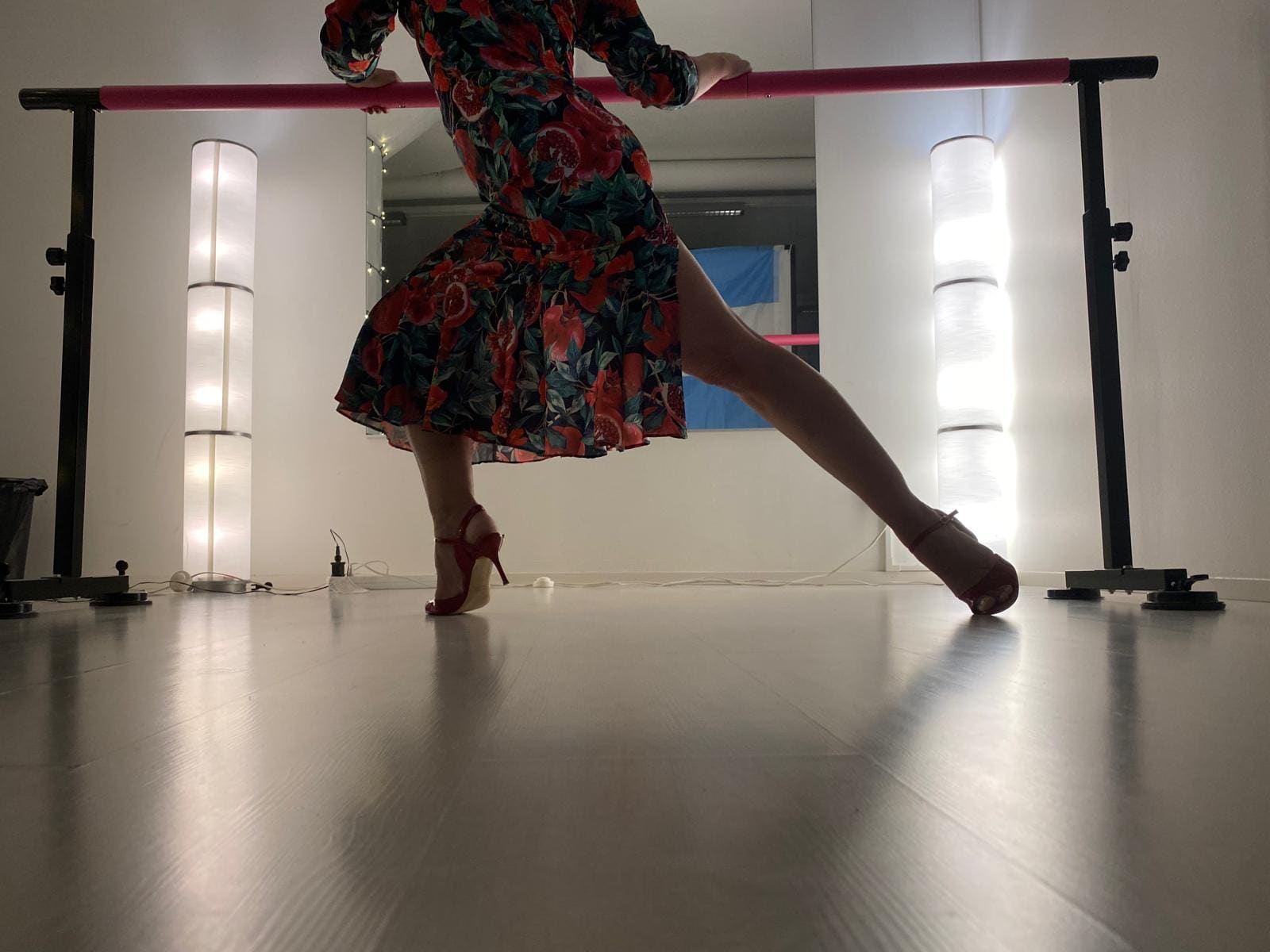 Women practicing Tango Barre at Tango Club Helsinki